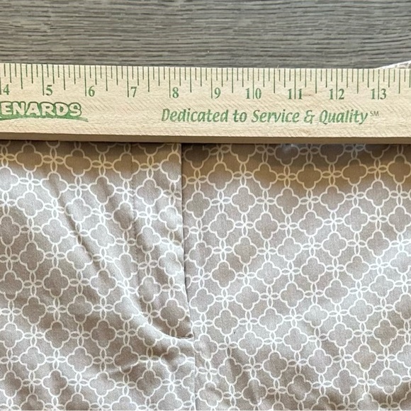 Mario Serrani Italy Size 8 Comfort Stretch Chino Shorts Tan Geometric Print - Picture 4 of 6